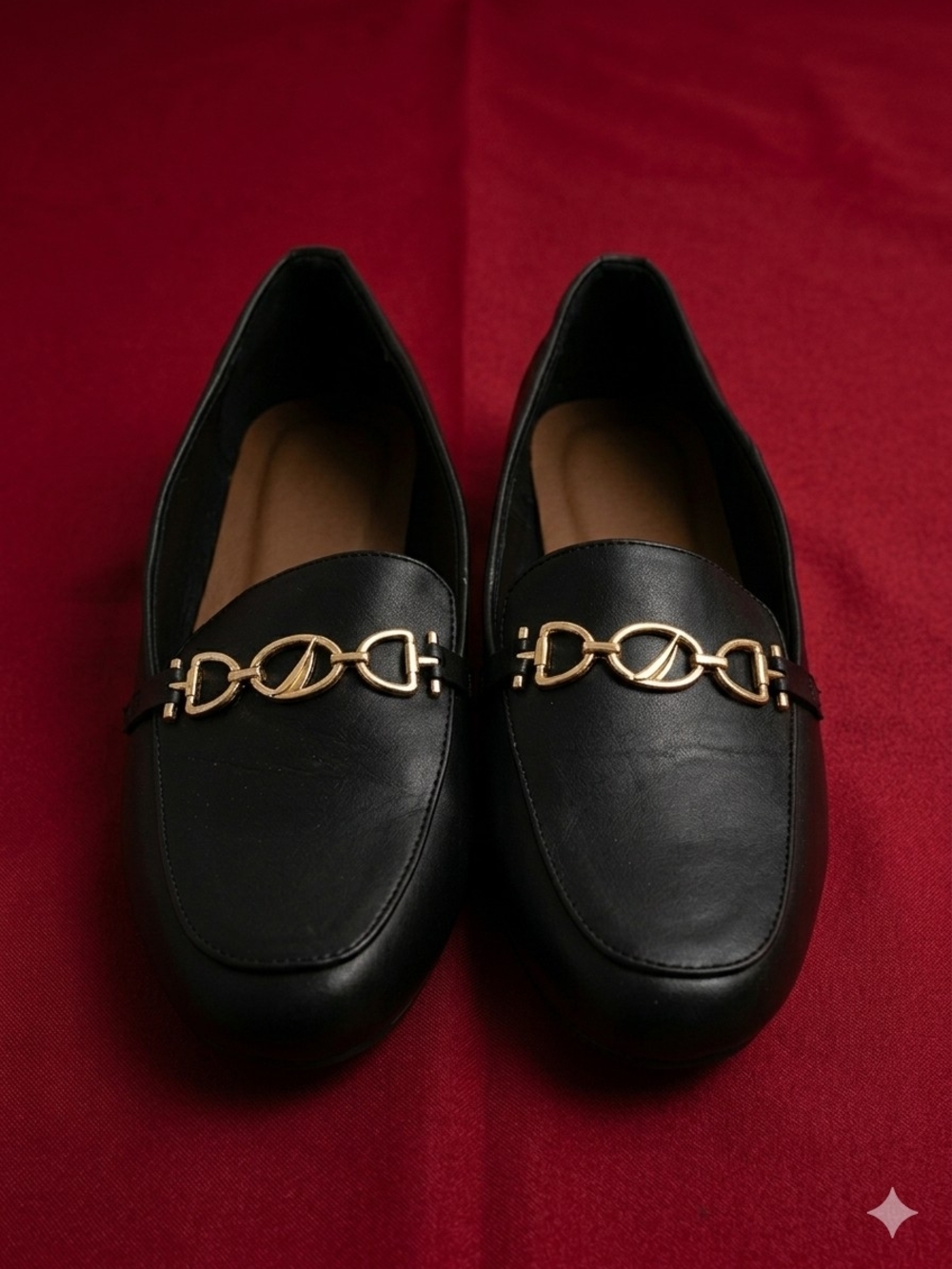 Nautica Black Faux Leather Loafers with Gold Chain Detail Size 11